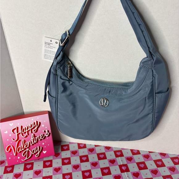 NEW 🩵lululemon athletica Slate Blue Shoulder Bag - Picture 1 of 5